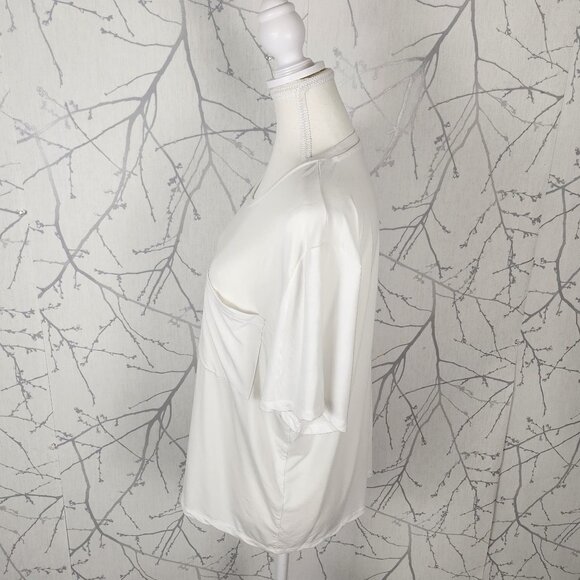 Wilfred White Boxy Fit Pocket T-Shirt - Picture 2 of 4